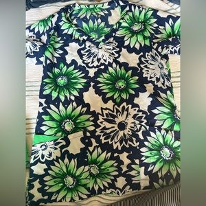 Scrub top